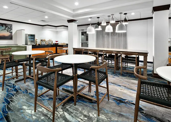 Fairfield Inn & Suites By Marriott Marietta