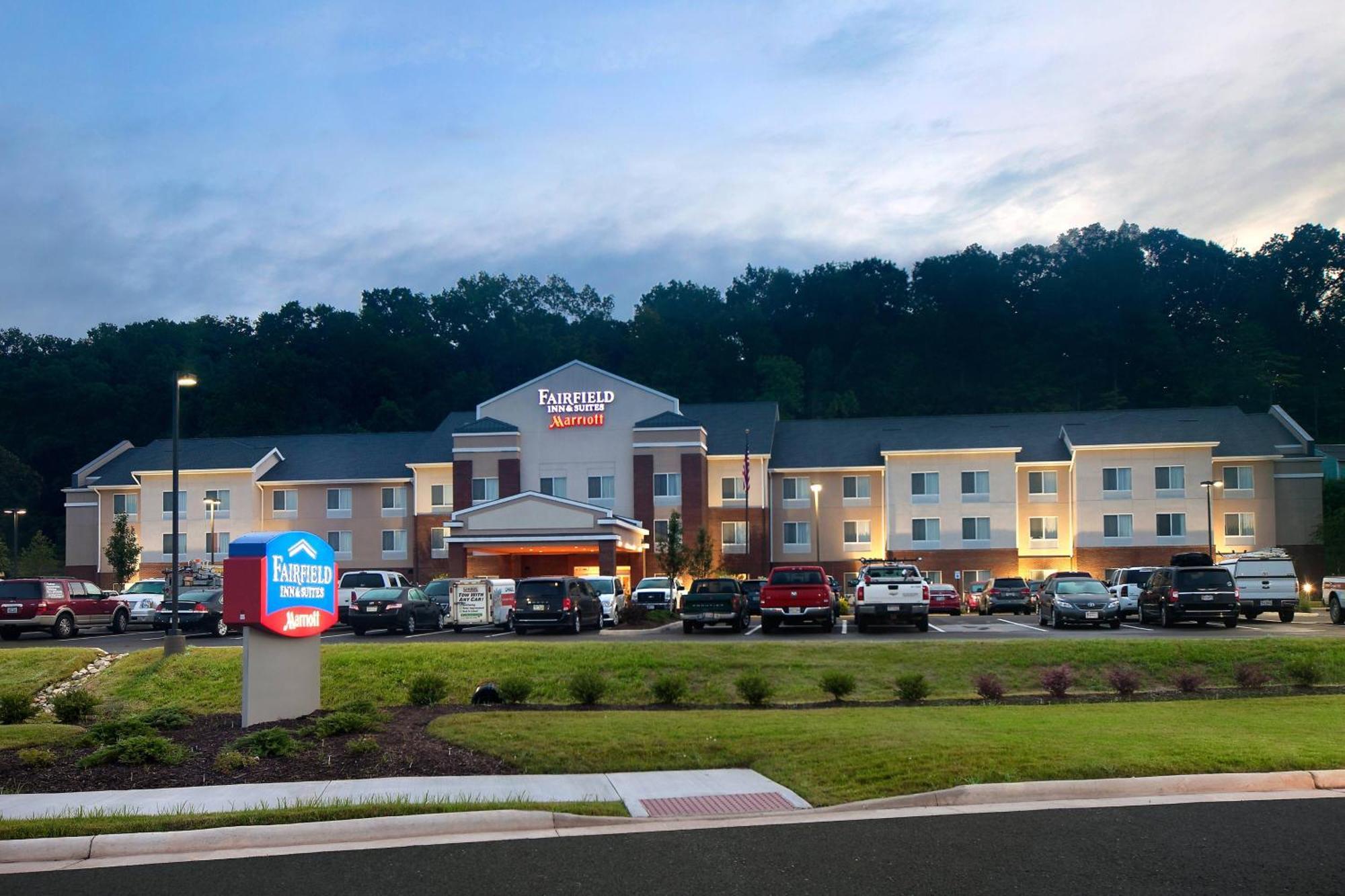 Hotel Fairfield & By Marriott 3*